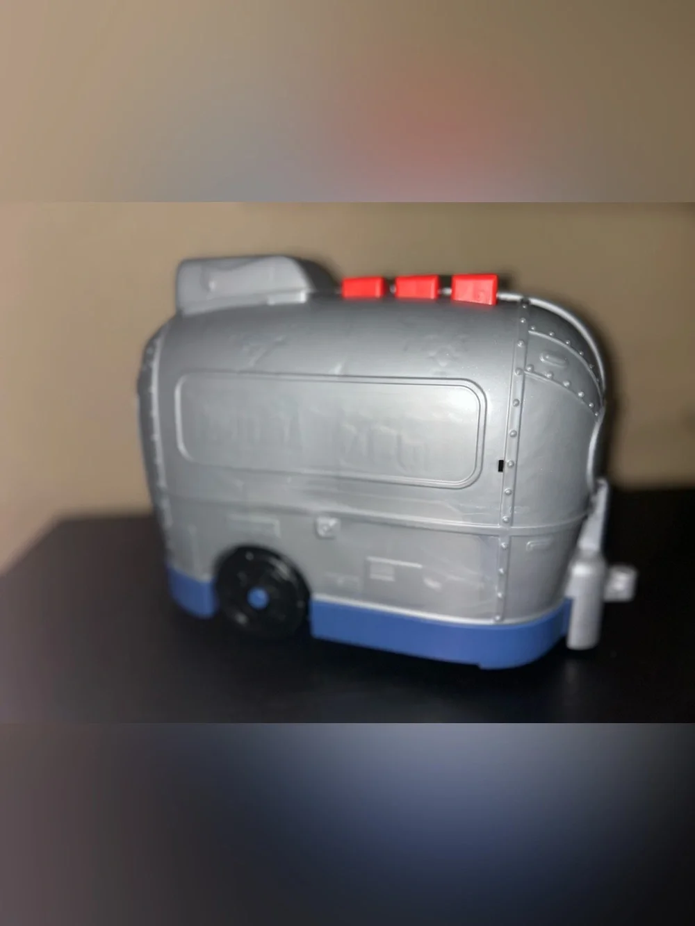 Fisher-Price Little People Light-up Learning Camper Playset 2021 Working lights